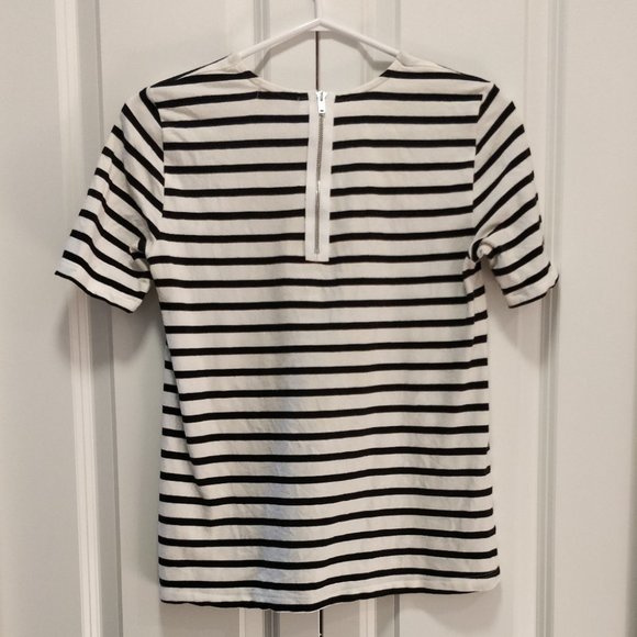 GAP Classic Striped Crew Tee - Picture 3 of 5